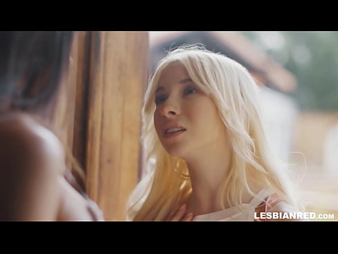 ❤️ Mergina grįžta namo po kelių mėnesių ir baigia valgyti savo patėvio putę ️ Porno prie mūsų