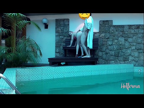 ❤️ Bosas pakviečia tarnaitę į baseiną, bet negalėjo atsispirti karštam ️ Porno prie mūsų